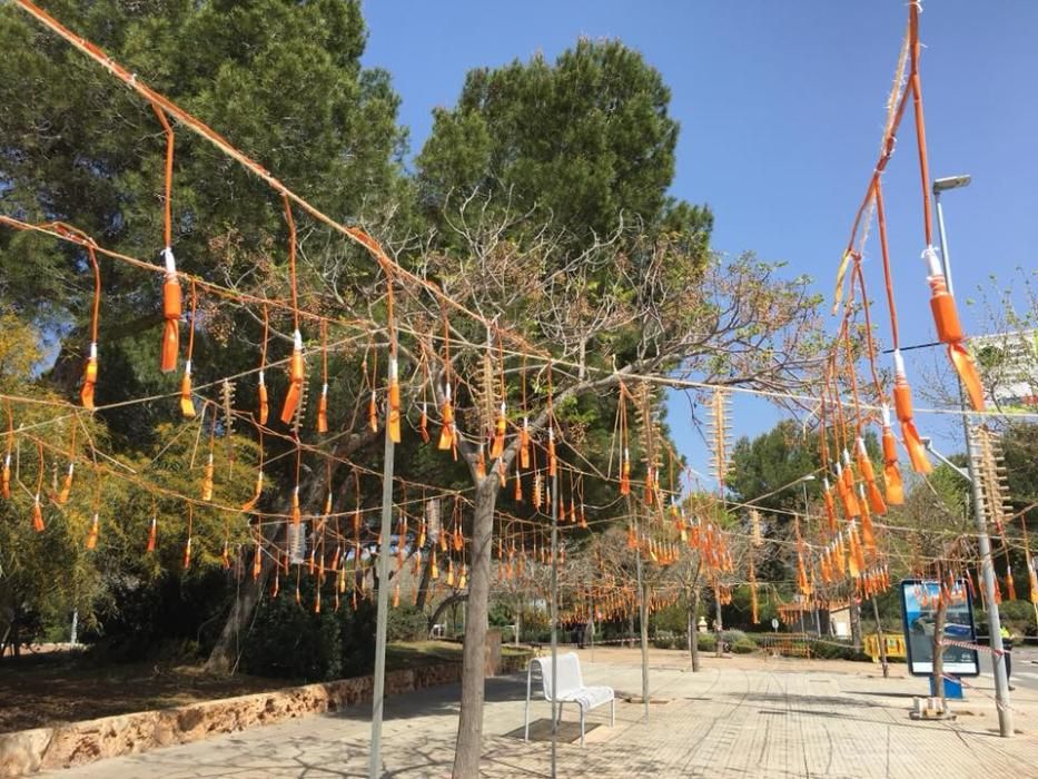 Pirotecnia Valenciana disparó con envoltorios de color naranja