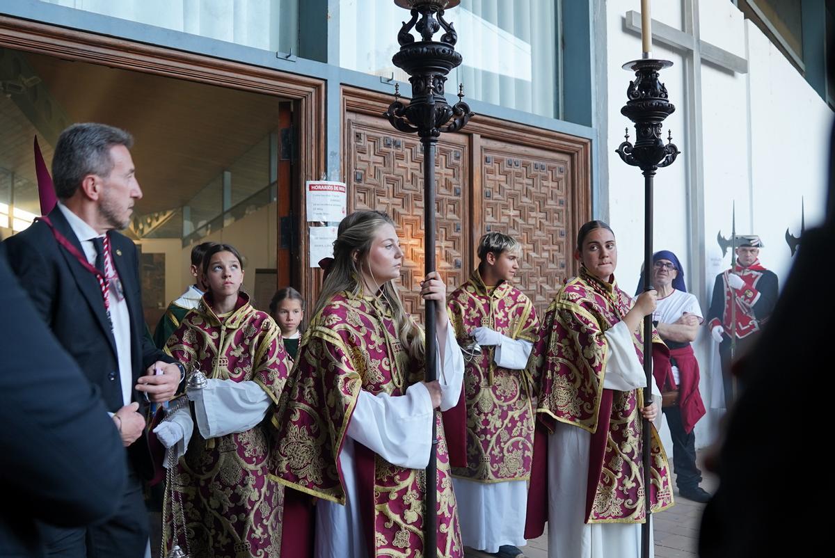 La salida del Cristo de las Lágrimas, en imágenes