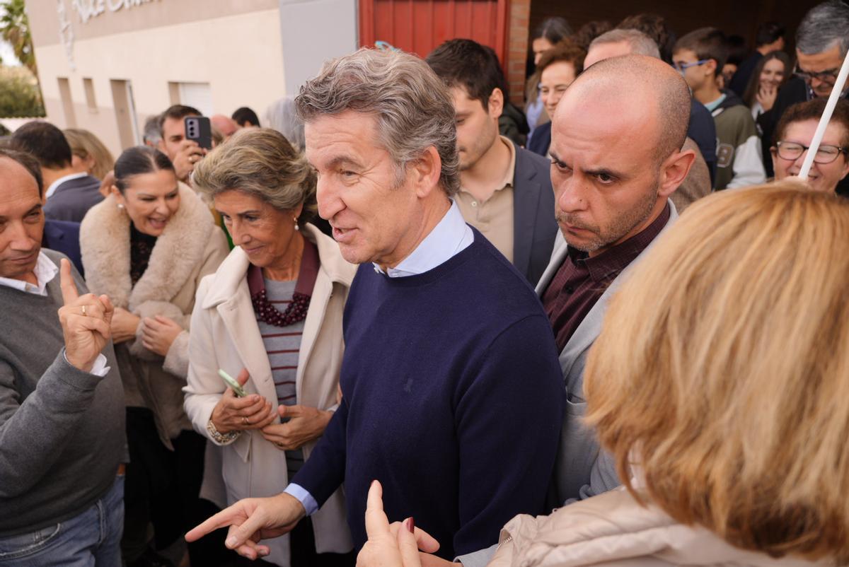 FOTOGALERÍA | El acto de Feijóo y Guardiola en Lobón, en imágenes