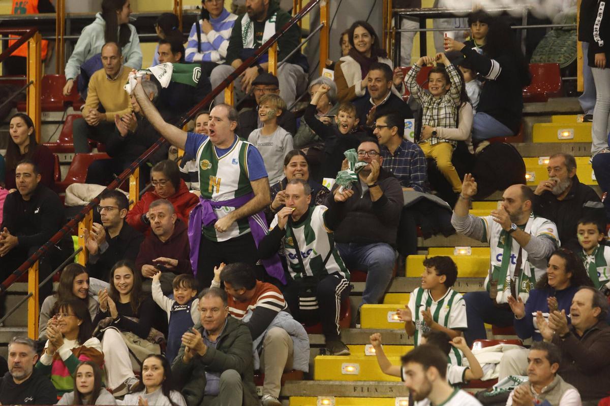 El encuentro Coto Córdoba de Baloncesto - Círculo Gijón, en imágenes El encuentro Coto Córdoba de Baloncesto - Círculo Gijón, en imágenes