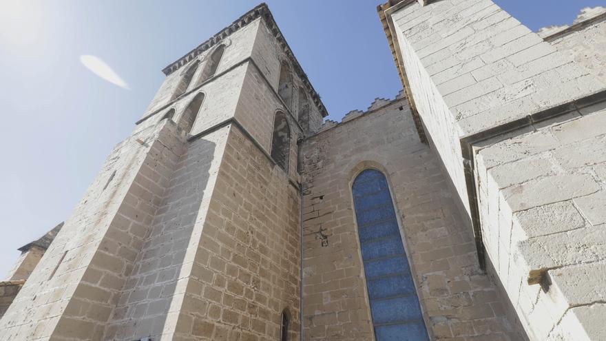 La parroquia de Santa Creu inicia un plan director para asegurar su futuro
