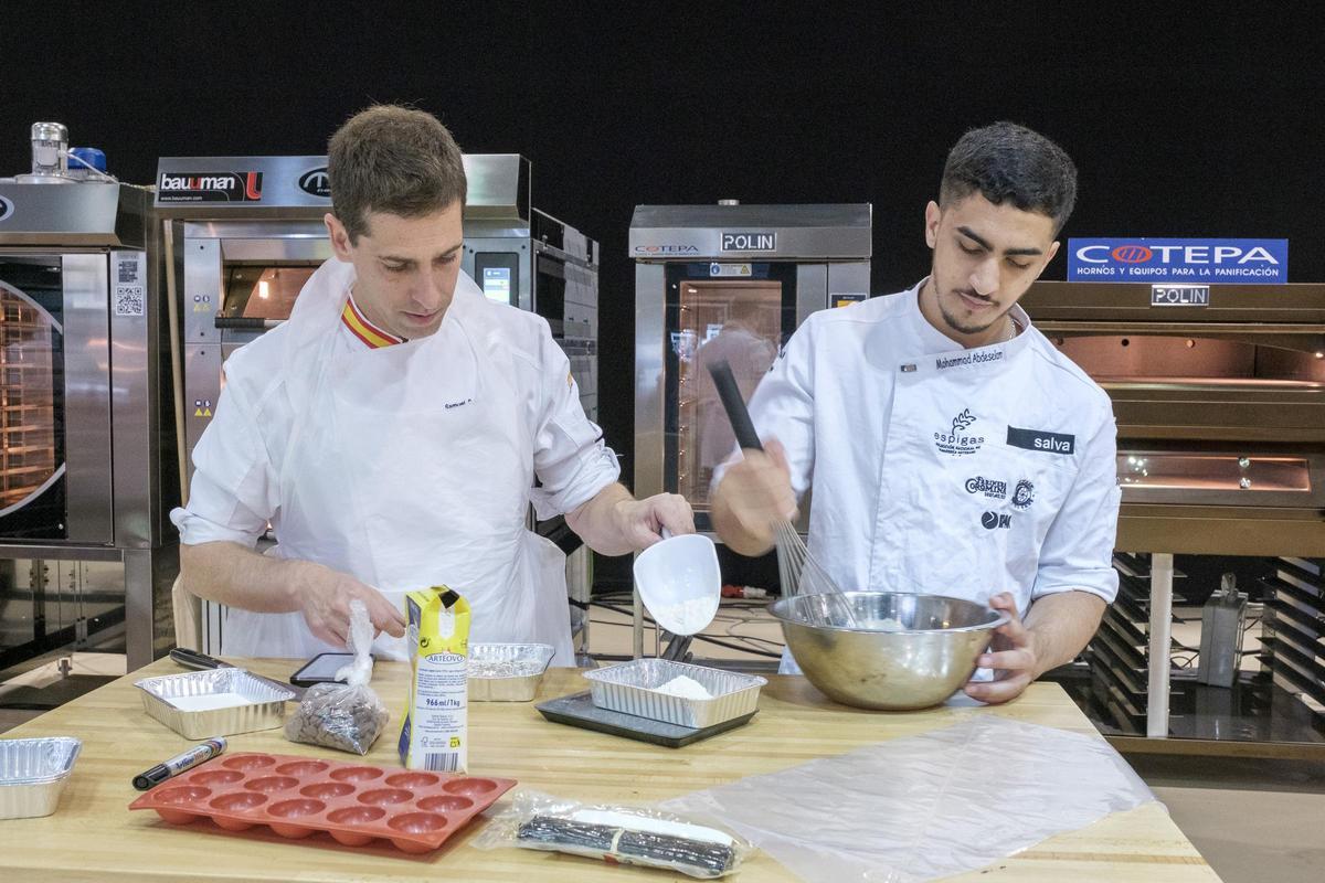 Los profesionales tienen la oportunidad de conocer las últimas novedades en el ámbito de la gastronomía en una feria que ocupa más de 25.000 metros cuadrados y cuenta con más de 250 expositores.