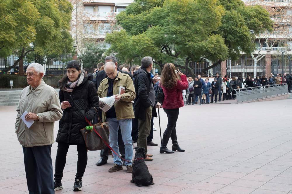 Los catalanes votan tras la apertura de las ...