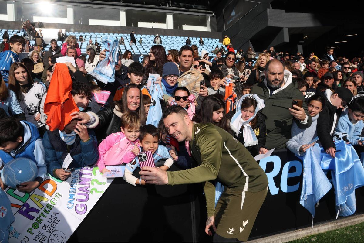 Un regalo de los 'Reyes celestes': fiesta en el entreno a puertas abiertas en Balaídos