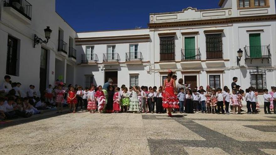 Estudiantes celebran el día de la cultura europea