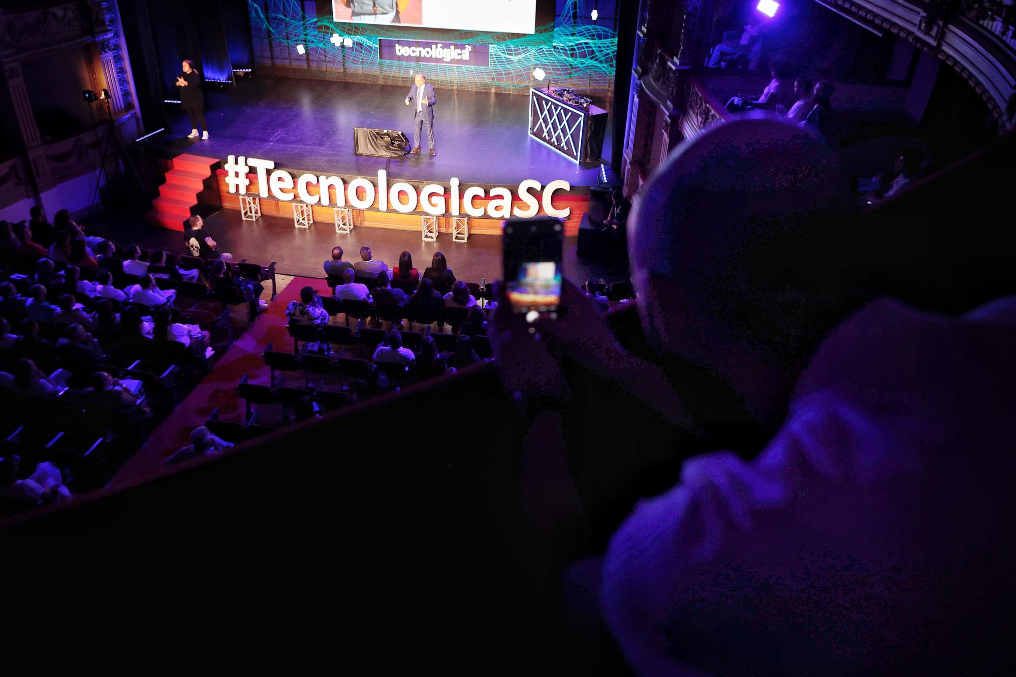 Celebración de Tecnológica en Santa Cruz de Tenerife