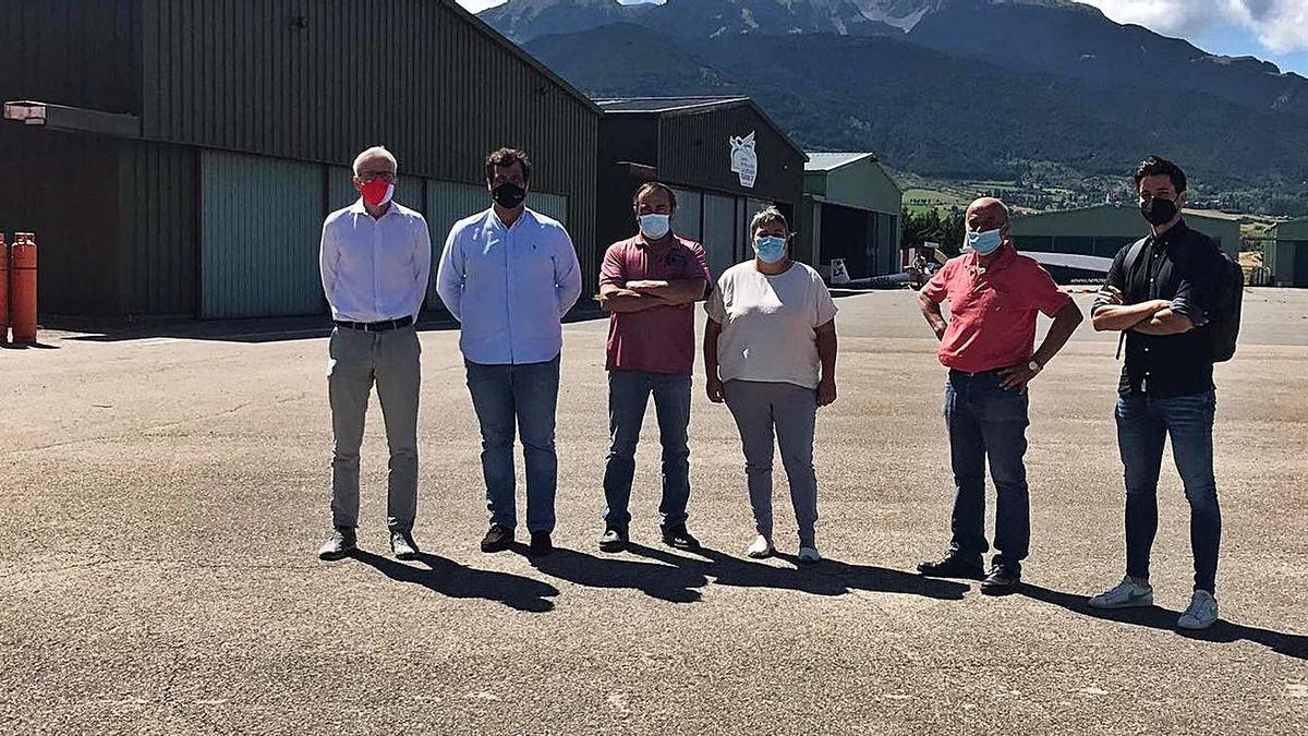 Els nous gestors de l’aeròdrom amb Aeroports i els representants de la Cerdanya | CONSELL COMARCAL