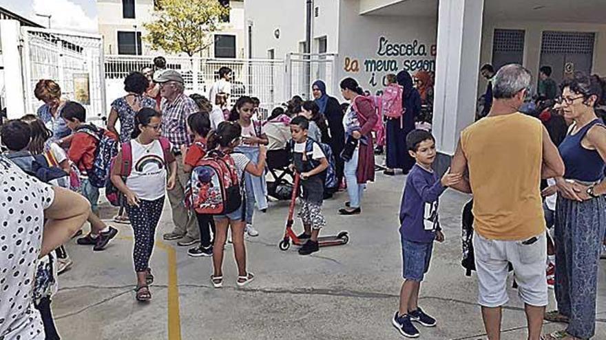 Imagen del colegio pÃºblico Rodamilans de Sineu.