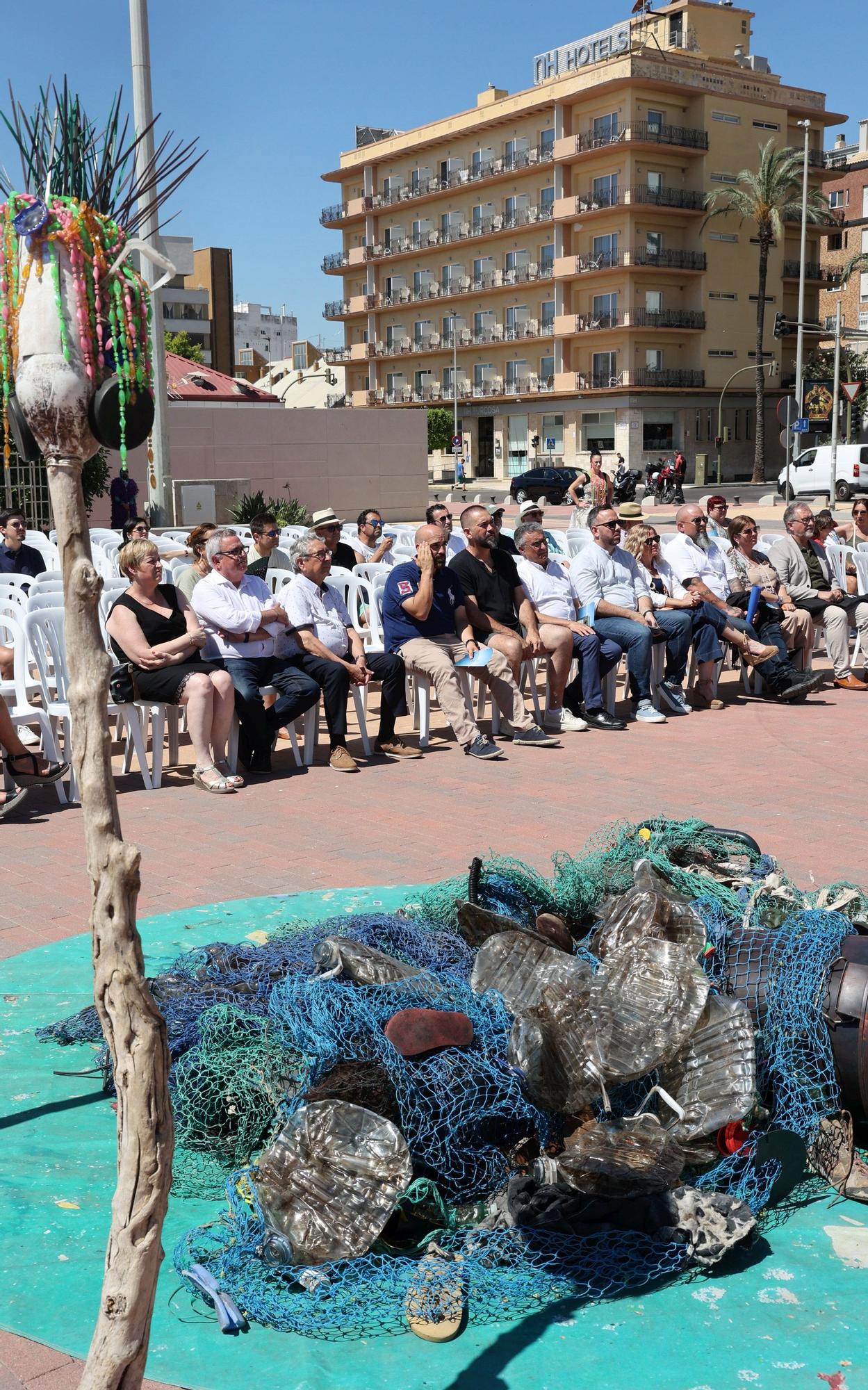 Campaña de concienciación sobre residuos marinos en el Grau