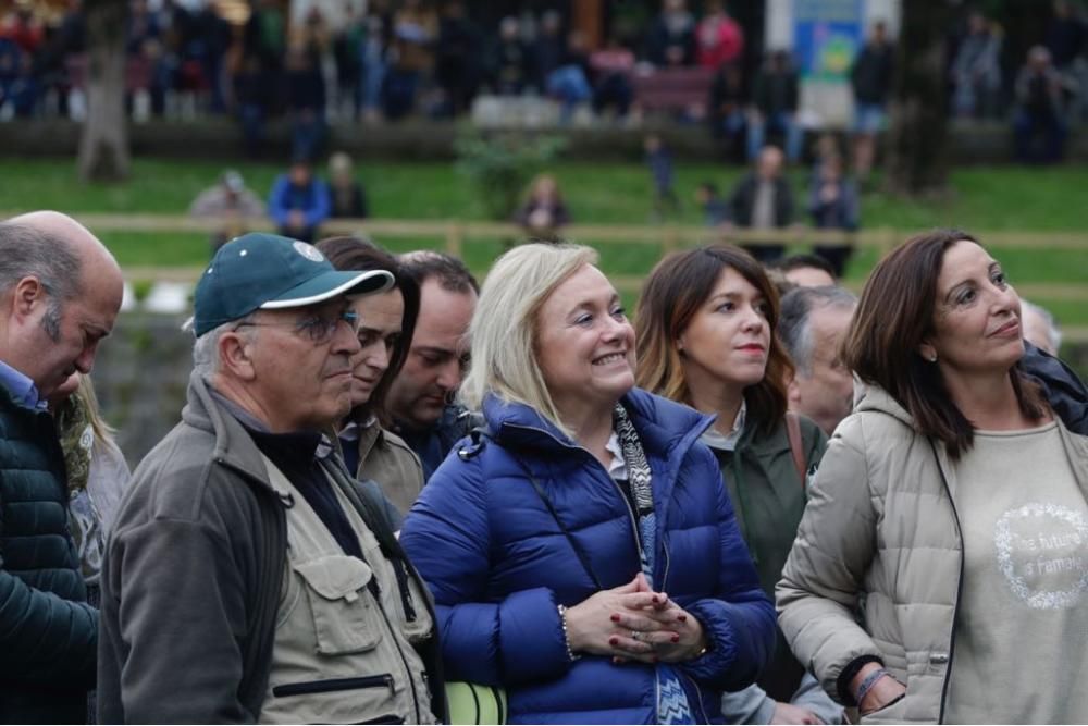 Subasta del campanu en Cangas de Onís