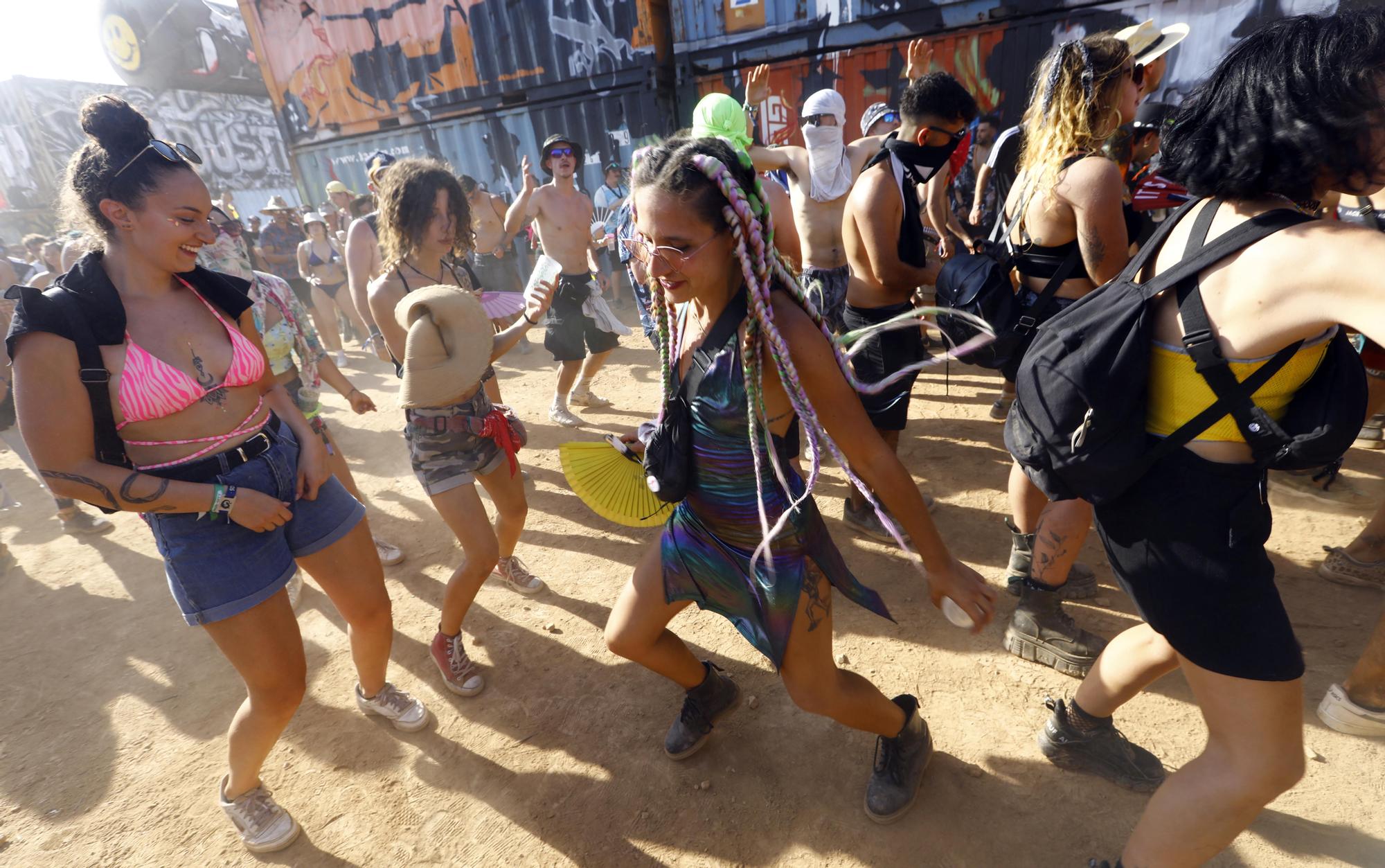 BÚSCATE | El Monegros Desert Festival, en imágenes