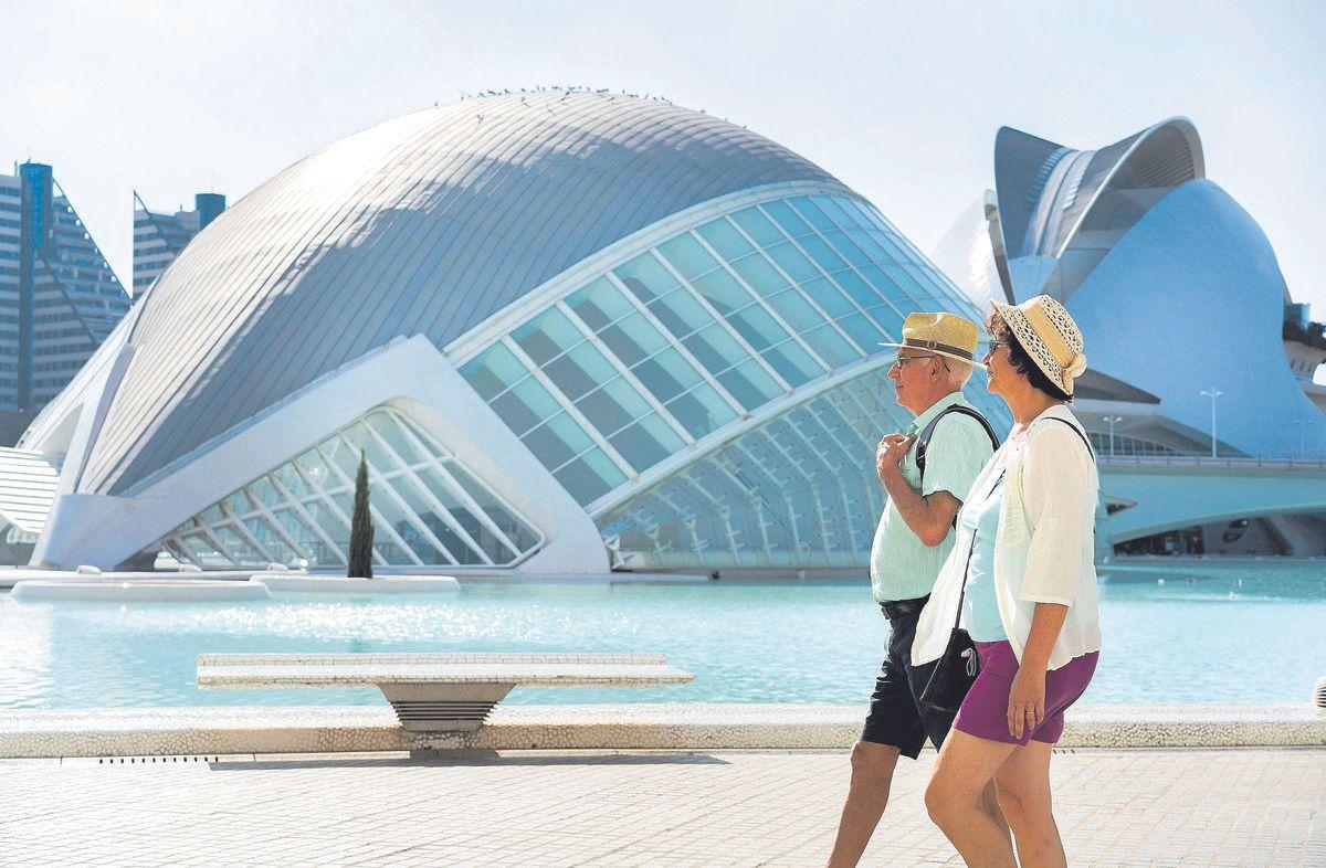 Turistas en Valencia.