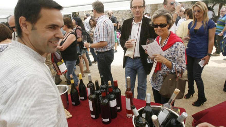 Els visitants van poder degustar els vins de gamma alta de l&#039;Empordà.