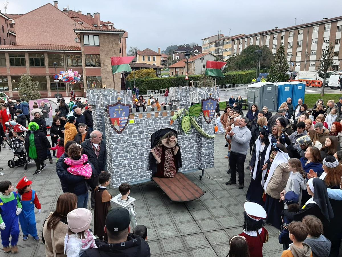 Concurso de disfraces en una pasada edición del Antroxu.