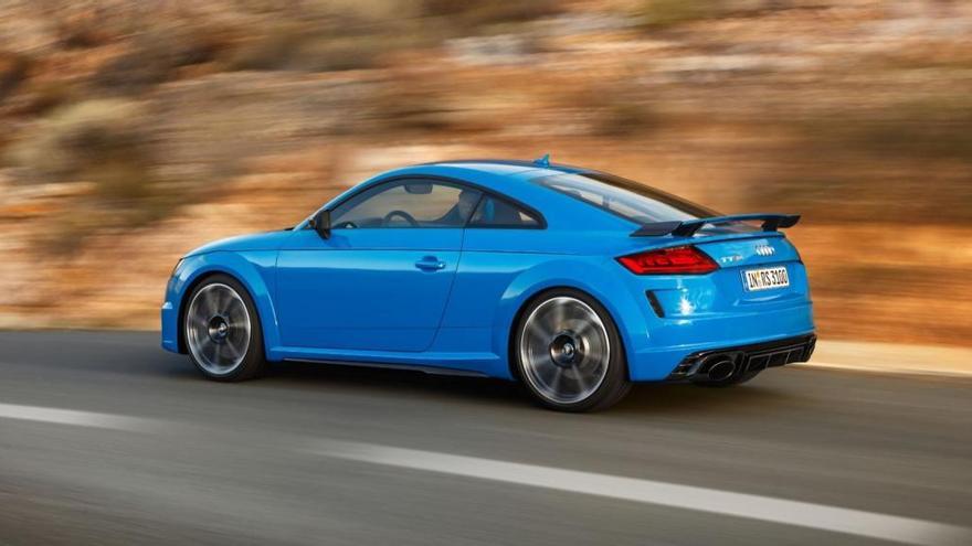 Los nuevos Audi TT RS Coupé y TT RS Roadster llegan en plena forma