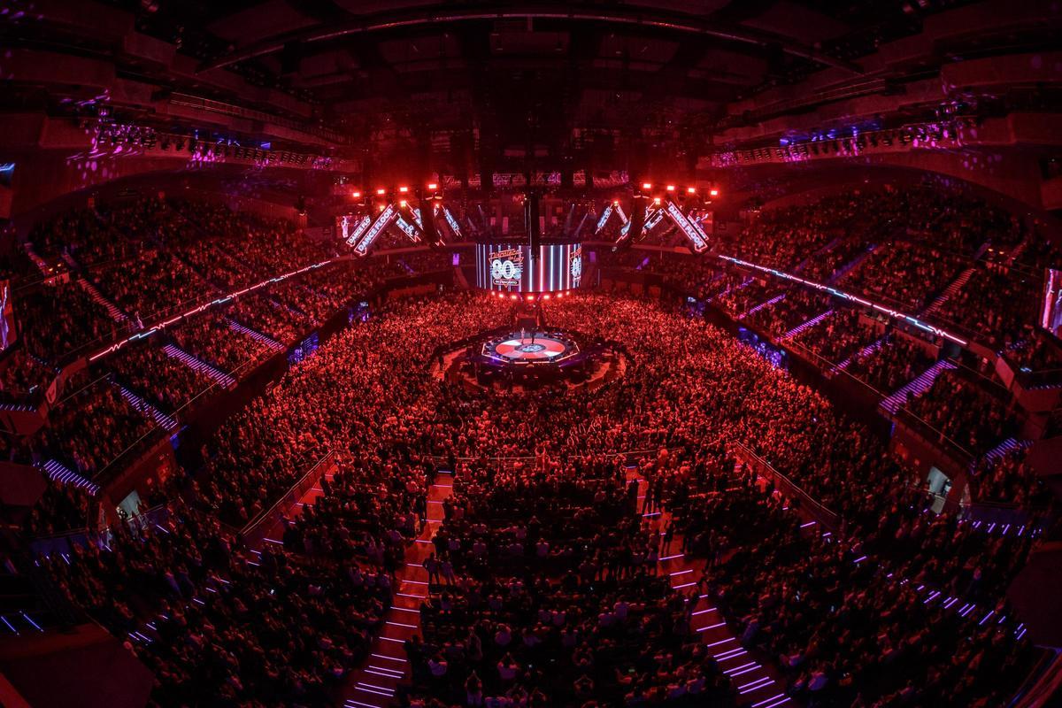 El Roig Arena se convertirá en una macrodiscoteca de los años 80