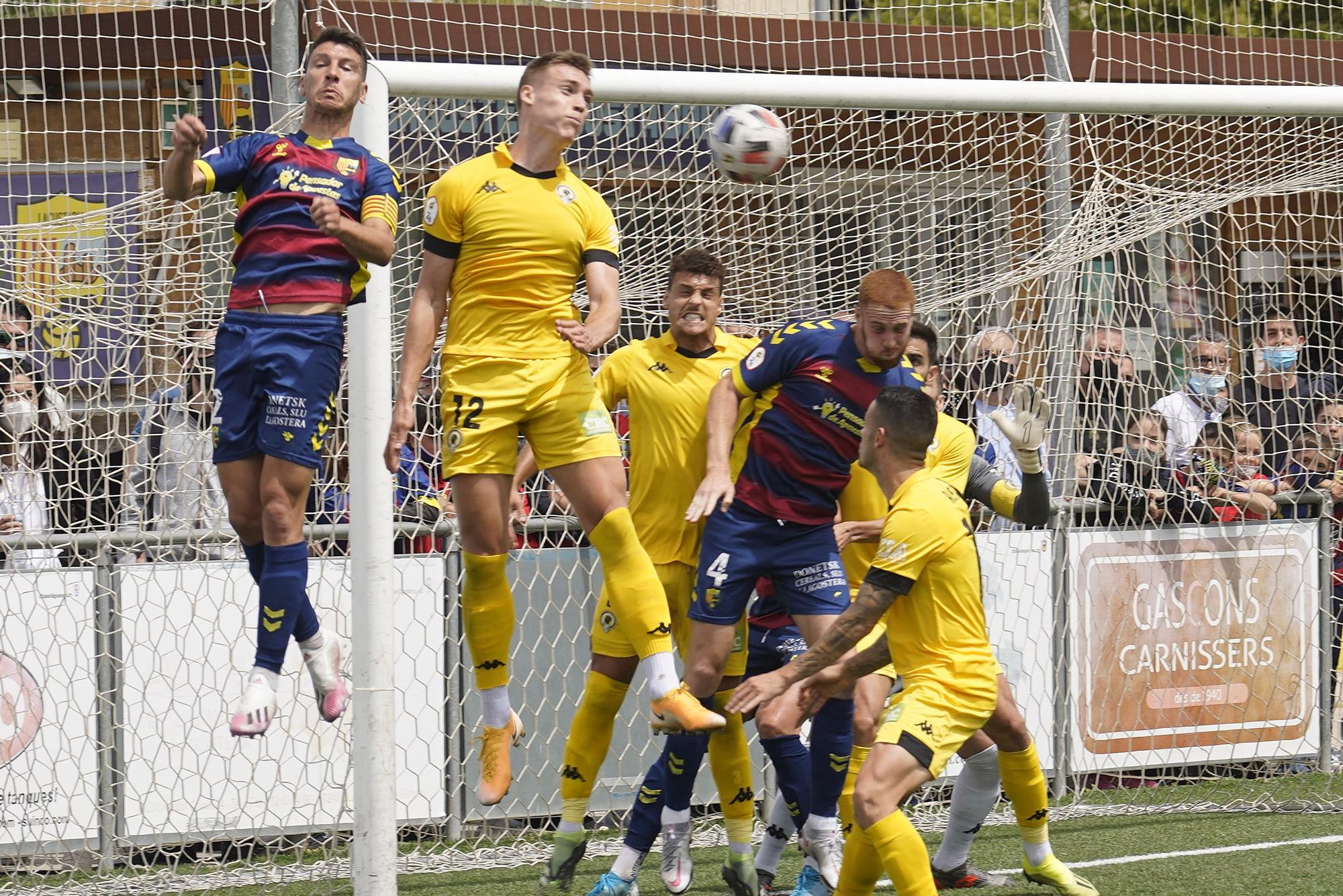 El Llagostera és de Primera RFEF (3-3)