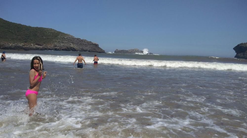 Oleaje en la playa de Barro