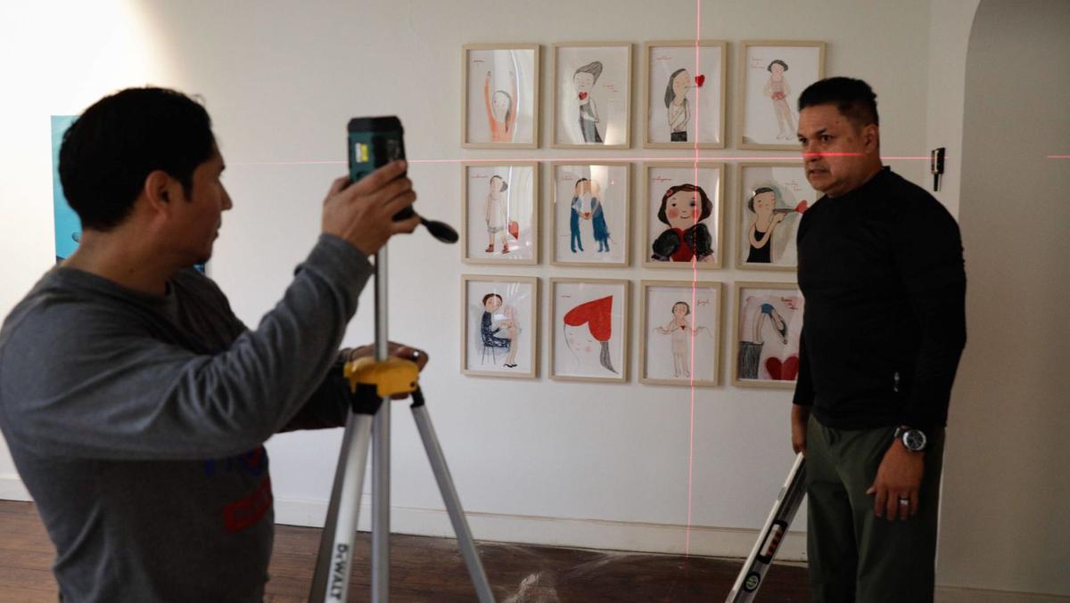 Colgados por amor al arte