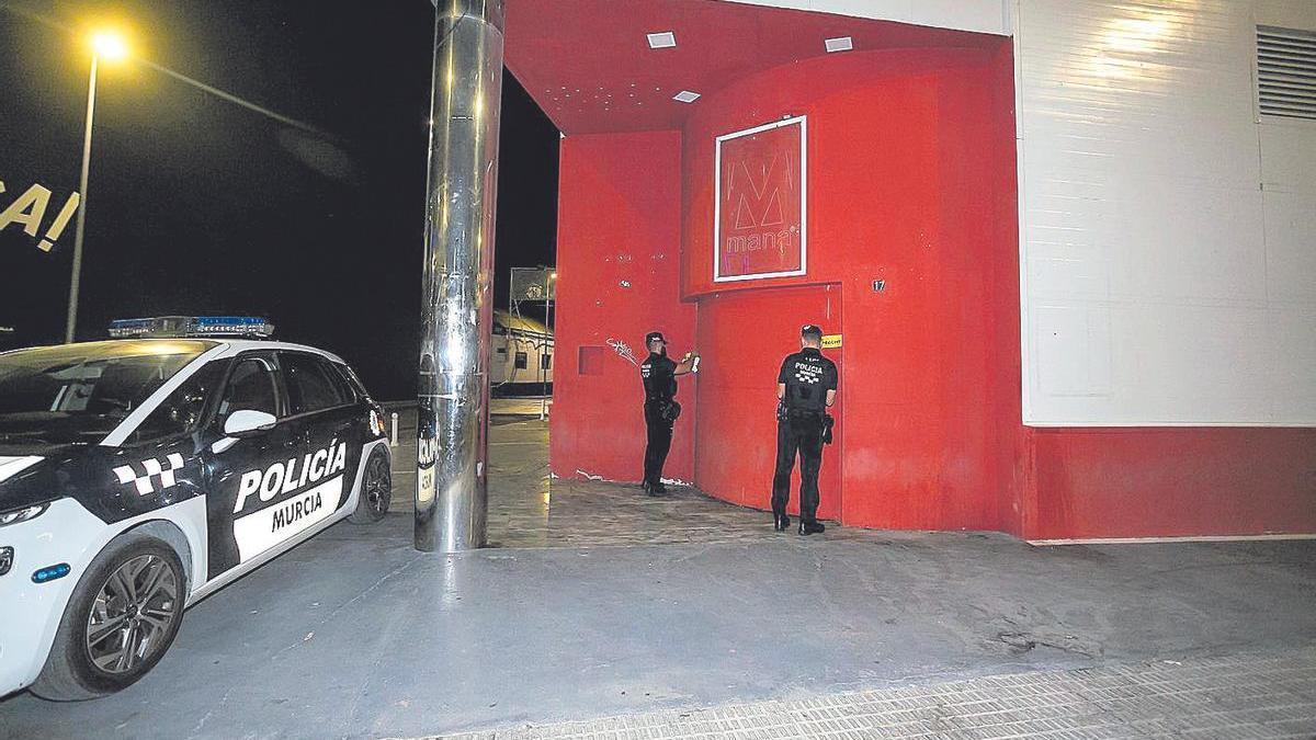 El Ayuntamiento inició una batida de inspecciones y precintos tras el incendio de Teatre.