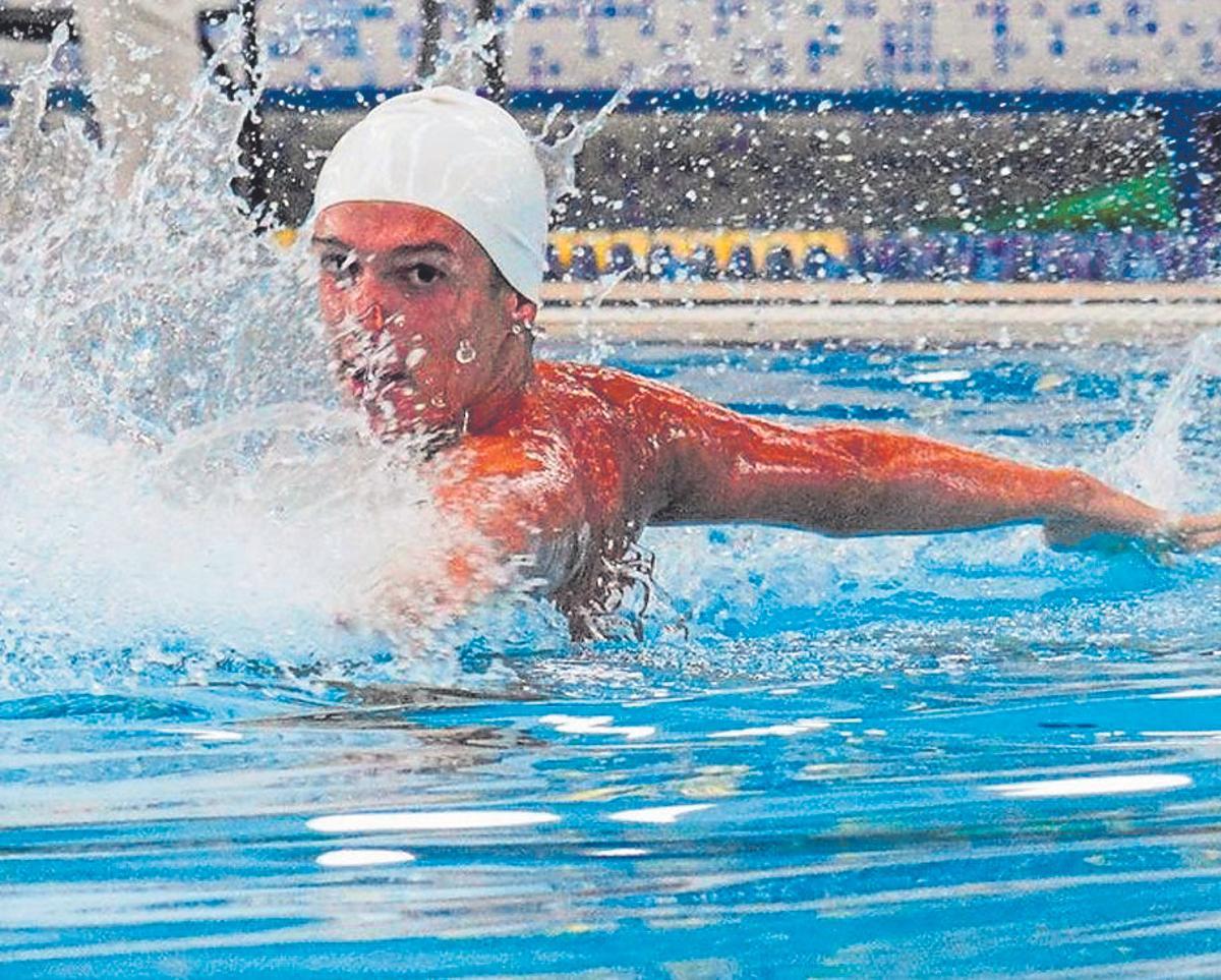 Ehedey García Acevedo, nadador artístico.