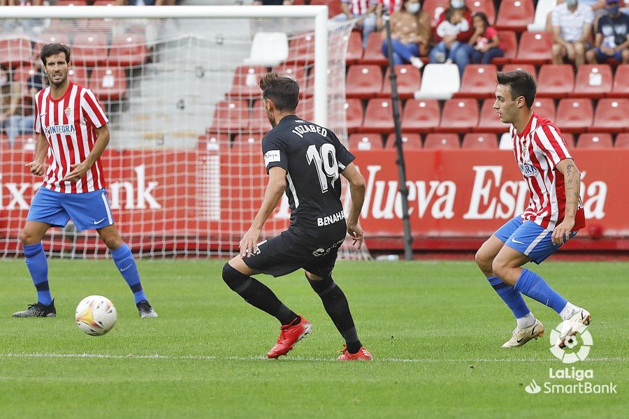 Liga Smartbank 2021/2022 I Partido entre el Sporting y el Málaga CF en El Molinón