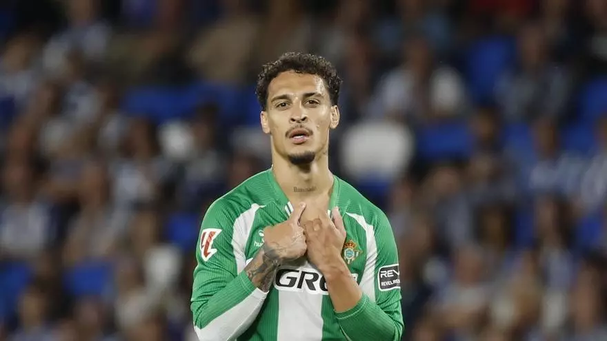 Puro talento: el golazo de Antony que congeló Anoeta