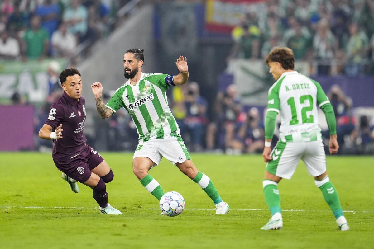 Una imagen del Real Betis - Oporto. Una imagen del Real Betis - Oporto.