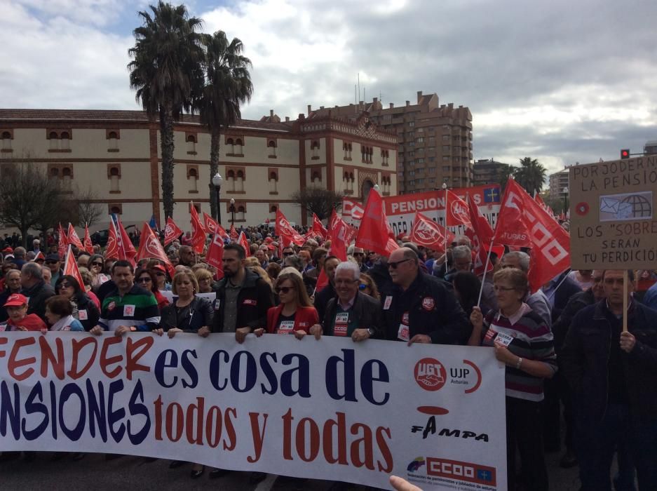 Protesta de pensionistas en Gijón