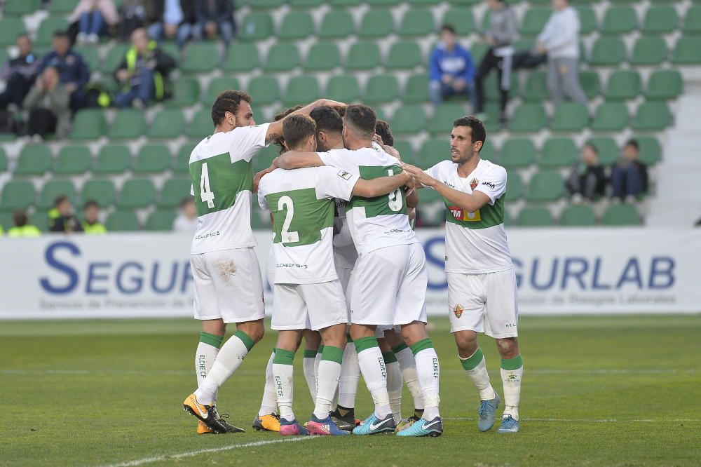 Las mejores imágenes del Elche CF - Deportivo Aragón