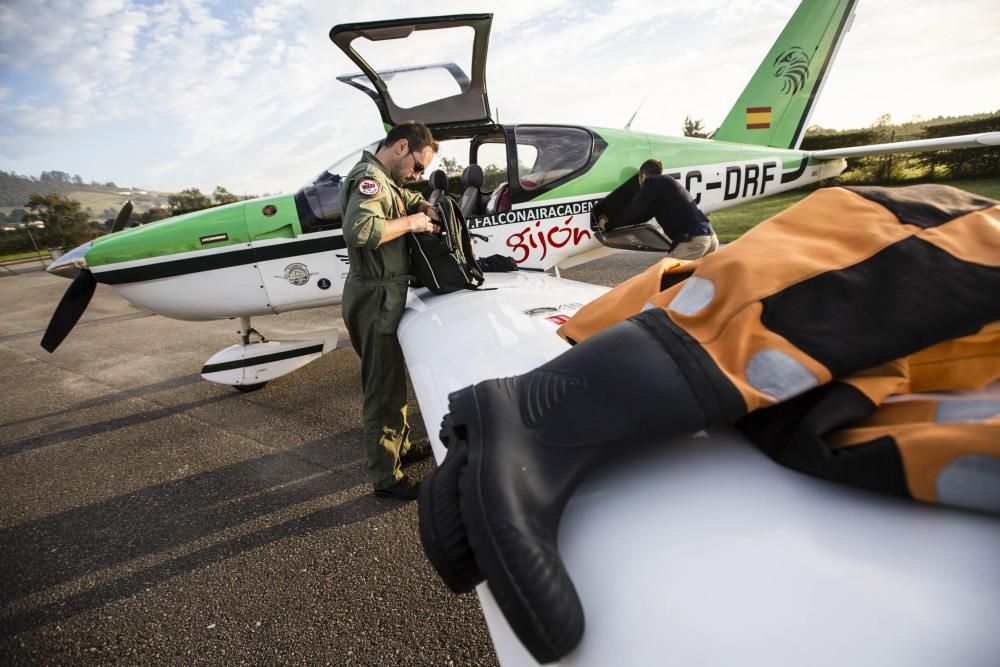 Manuel Díaz y su copiloto inician su vuelo desde la Morgal a Plymouth