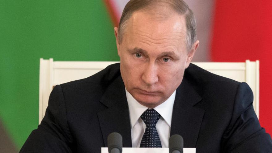 Vladimir Putin condena la &quot;agresión a un Estado soberano&quot;