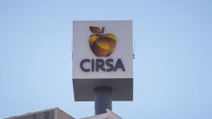Fachada de la Sede de Cirsa en Terrassa (Barcelona).