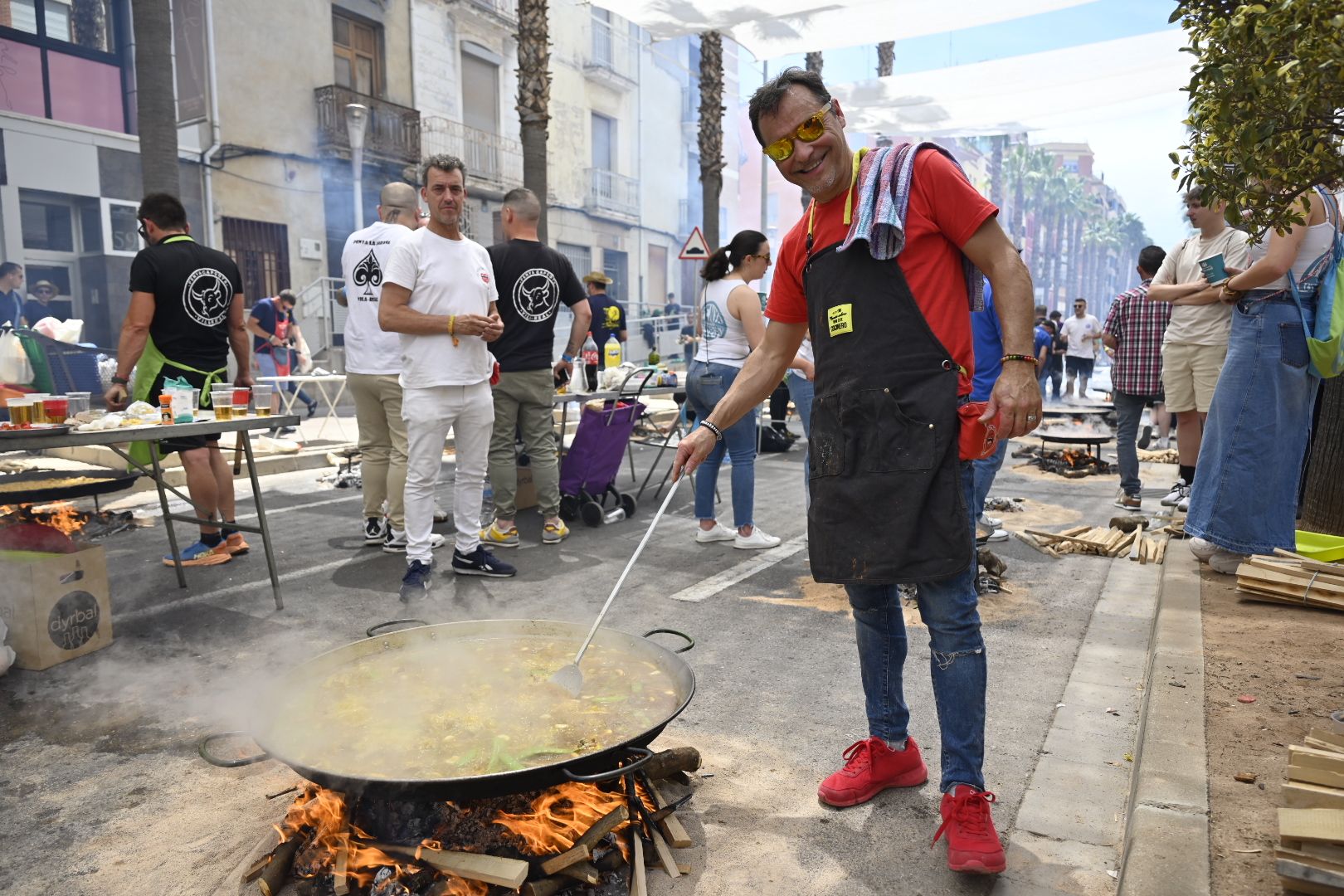 Búscate en la galería de imágenes del concurso de paellas por las fiestas de Sant Pasqual en Vila-real