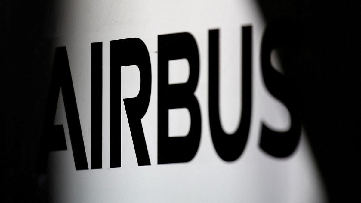 Logo de Airbus.