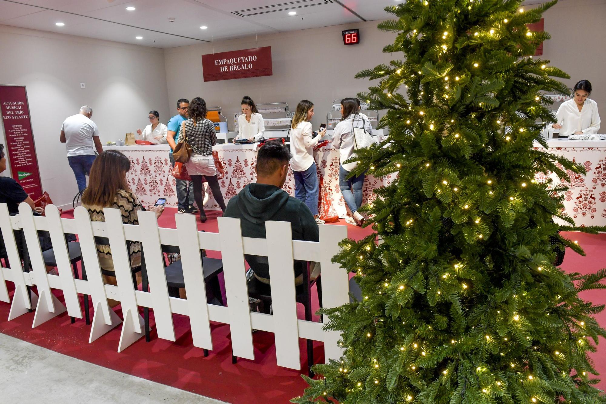 Compras de regalos para Nochebuena en las zonas comerciales de Las Palmas de Gran Canaria