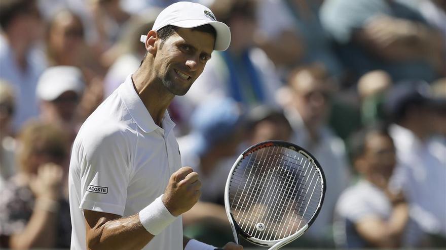 Djokovic vuelve a la cima ganando Wimbledon