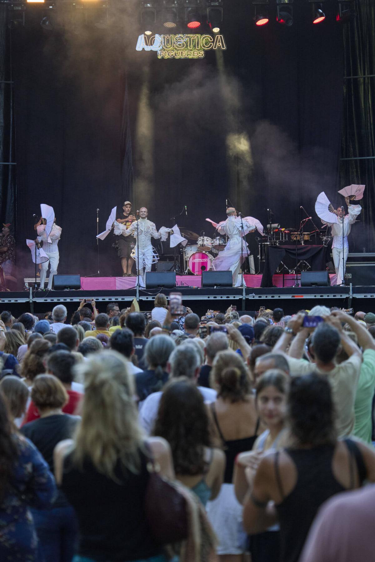 Les imatges del concert de Locomia al Festival Acústica