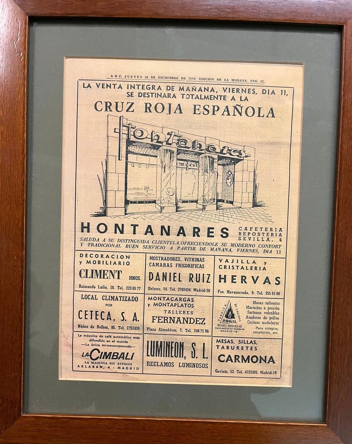 Fin de una era en Madrid: la cafetería Hontanares de la calle Sevilla, 3 echa el cierre.