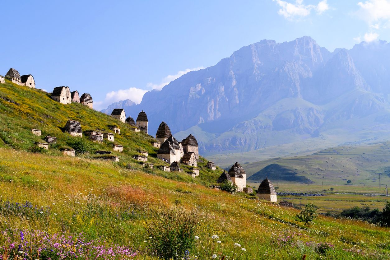 La belleza de este enclave está marcada por una dura historia.