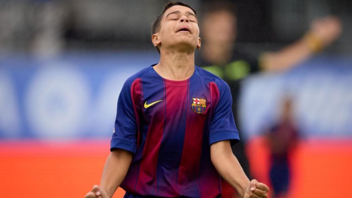 Joel Cabanes debutó a lo grande con un doblete