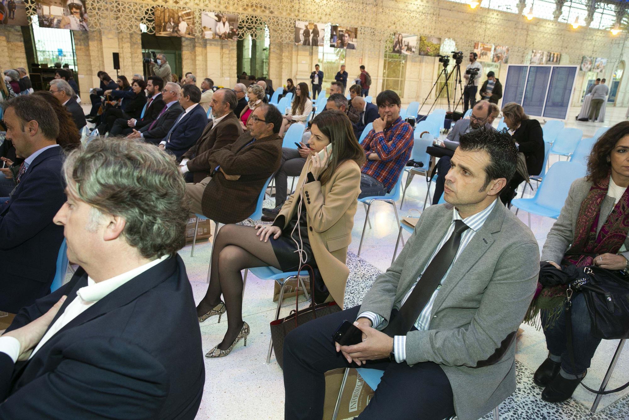 Presentación del anuario “Pandemia y guerra: el impacto en la economía alicantina”