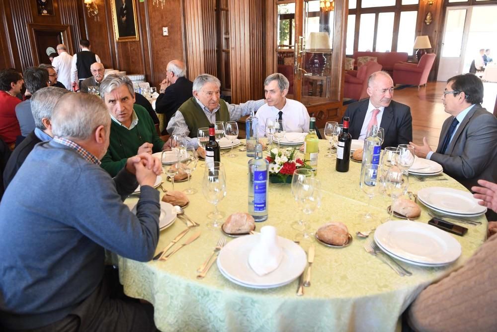 Los titulados de la Marina Mercante celebran una cumbre en A Coruña