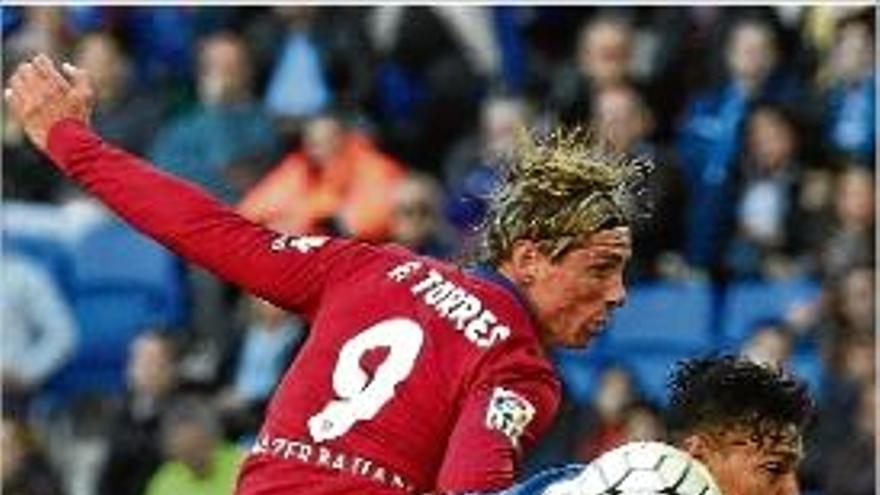 Fernando Torres, un dels destacats ahir a Cornellà.