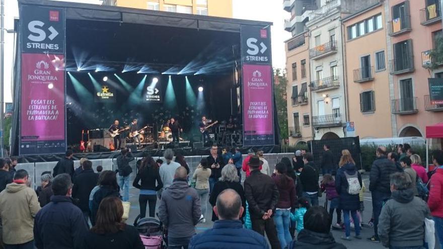 L&#039;arrencada del concert de Miqui Puig.