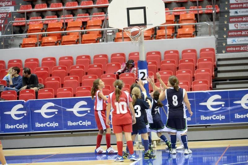 DÍA DEL MINIBASKET. Partidos de las 12:45 horas