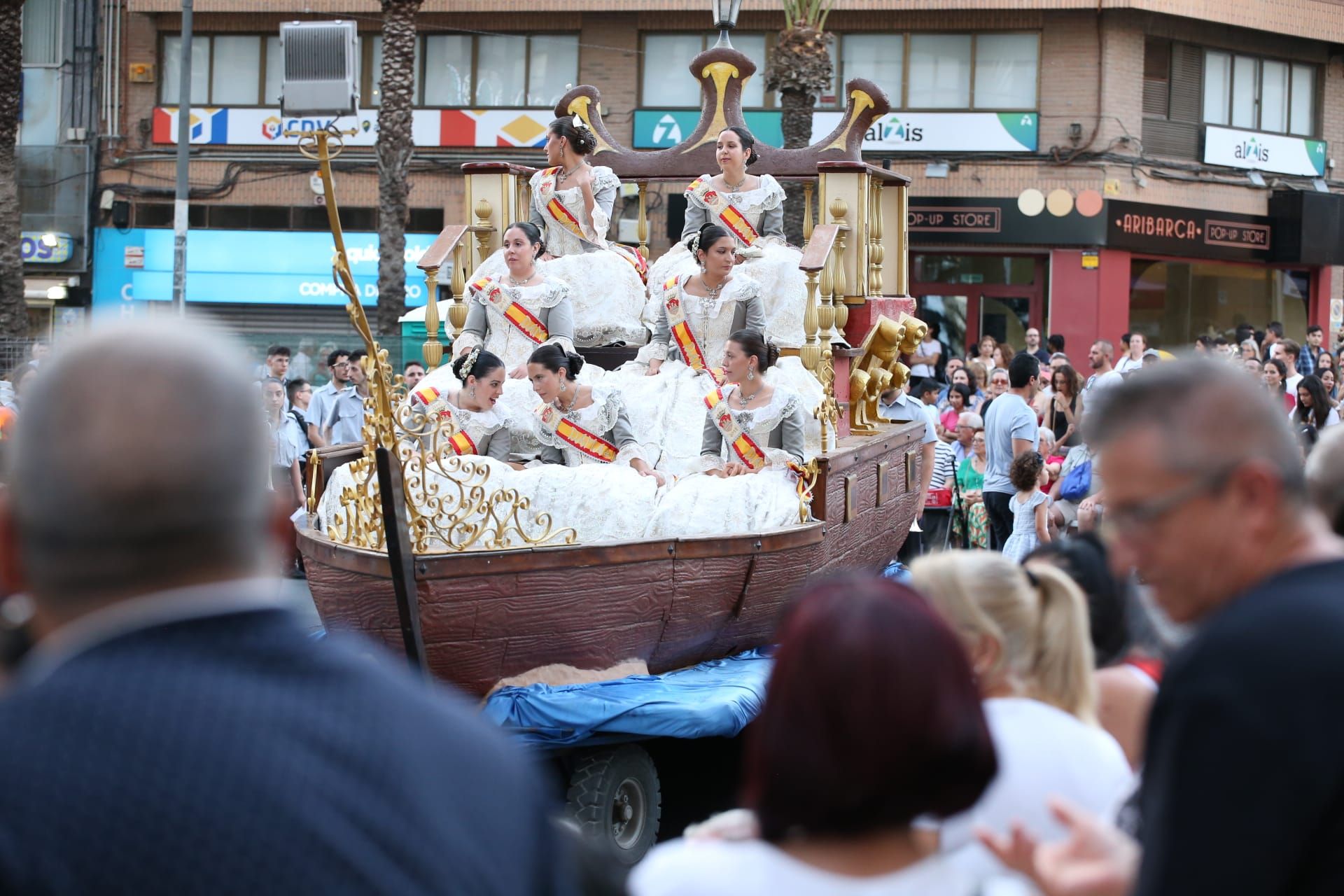 Desfile Folclórico Internacional de las Hogueras de Alicante 2022