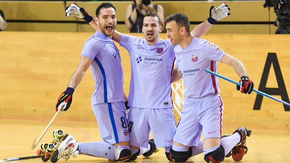 Nil Roca, Pau Bargalló y Sergi Panadero celebran la Copa Nil Roca, Pau Bargalló y Sergi Panadero celebran la Copa