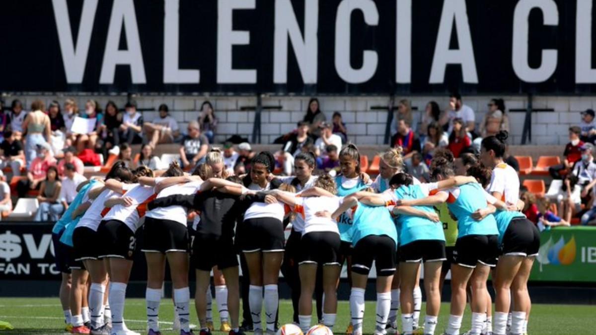 El Valencia da la baja a ocho jugadoras