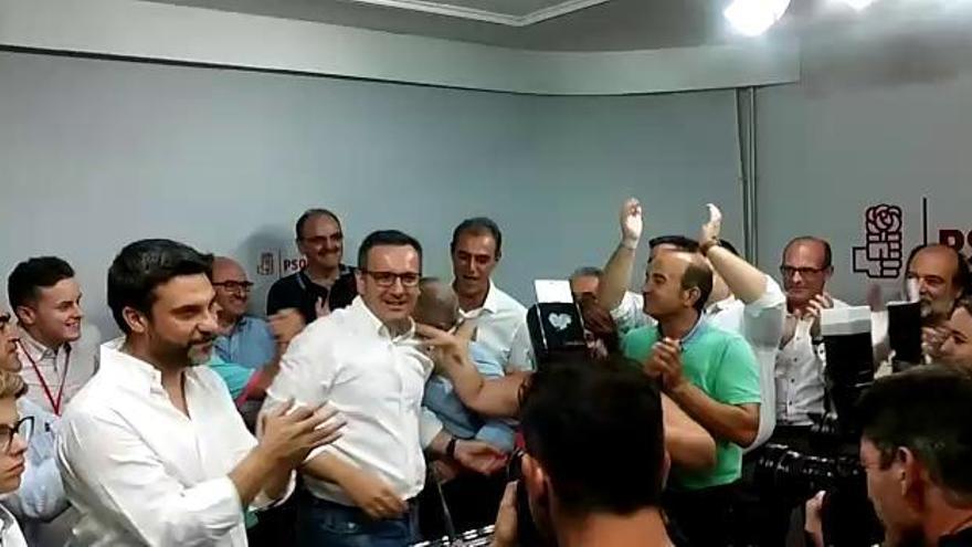 Recibimiento a Diego Conesa tras ganar las primarias del PSOE en la Región